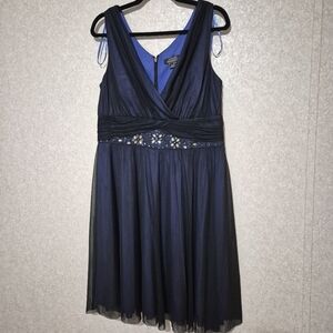 navy blue renaissance dress Scarlet Darkness Women Off the Shoulder Renaissance Dress with Pockets